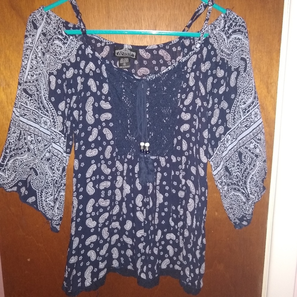 Cute off of the shoulder flowy shirt